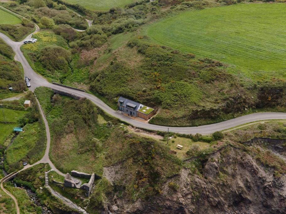 Cliff-Top Cottage On Coast Path W/Panoramic Views Trevine Eksteriør billede